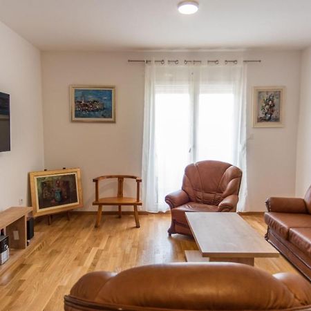 Sunny Hill Suite Ljubovic Podgorica Exteriör bild