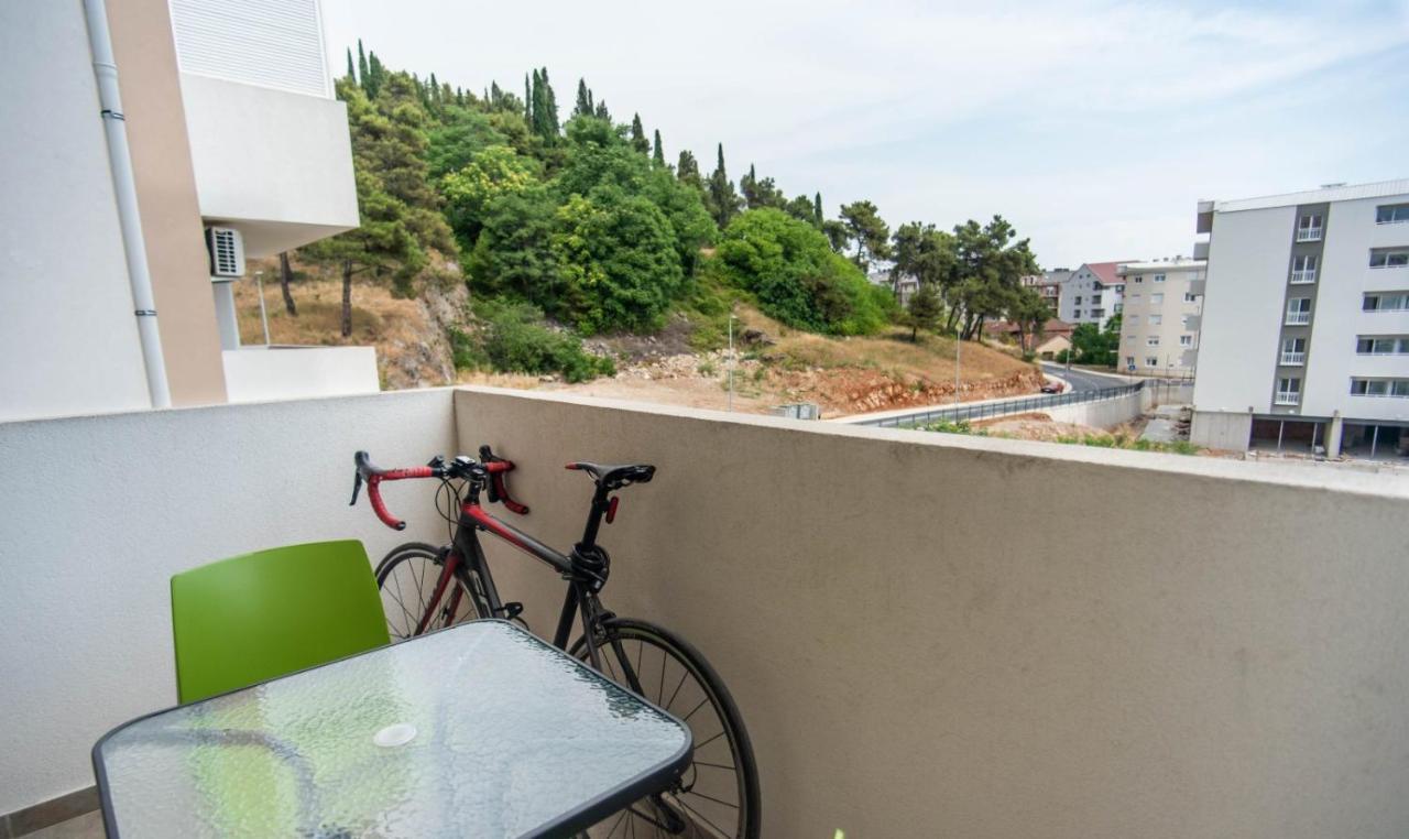 Sunny Hill Suite Ljubovic Podgorica Exteriör bild